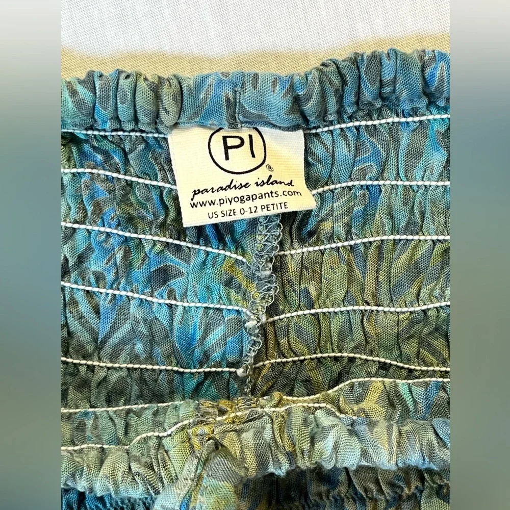 Women’s Paradise Island PI Bohemian Flowy Harem Pants One Size 0-12 Rayon NWT - Picture 4 of 8